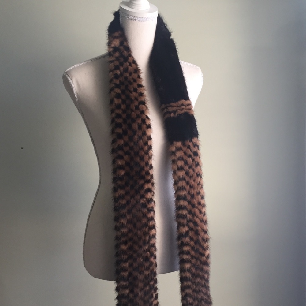 NWOT Custom Mink Hand Sewn Patchwork Scarf - Picture 8 of 8